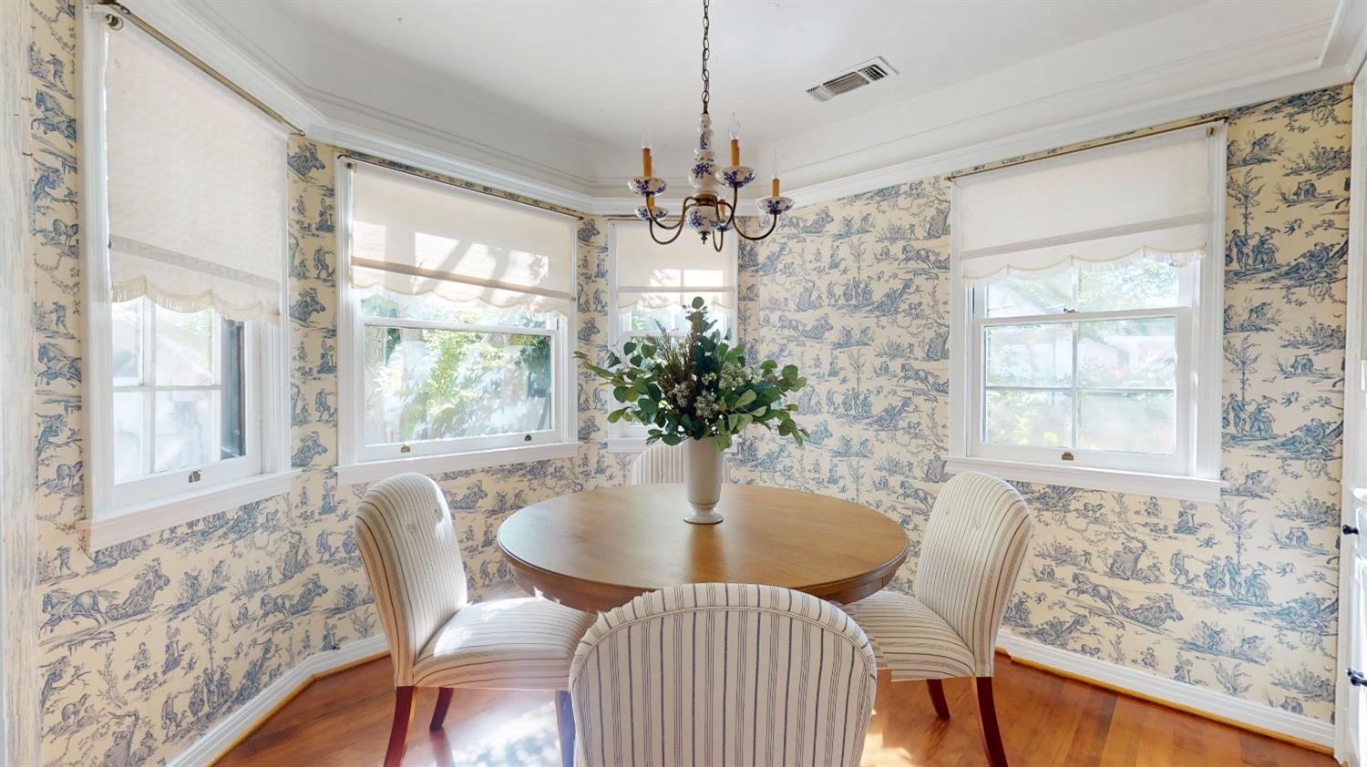 730 E Home Ave, Fresno, CA 93728