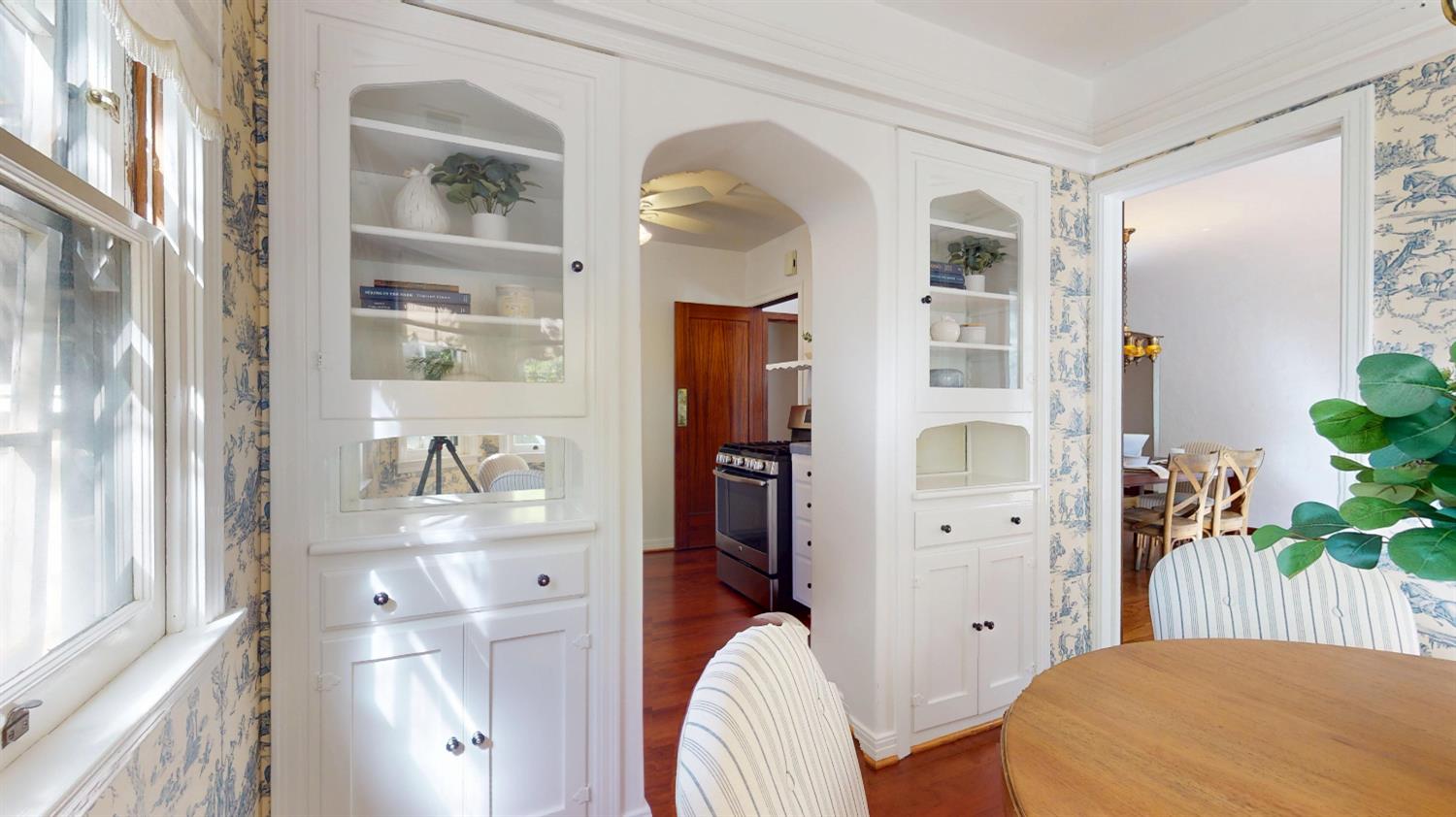 730 E Home Ave, Fresno, CA 93728