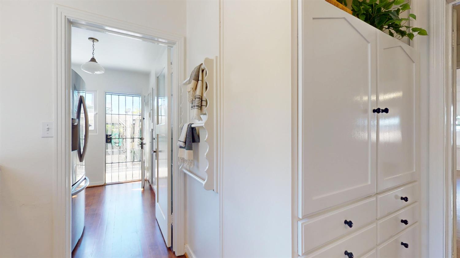 730 E Home Ave, Fresno, CA 93728