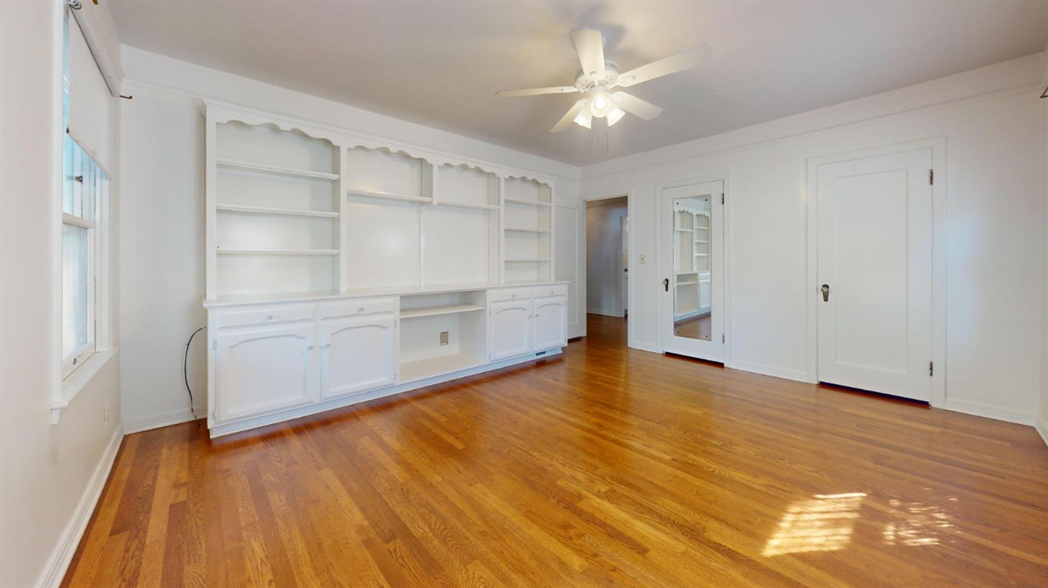 730 E Home Ave, Fresno, CA 93728