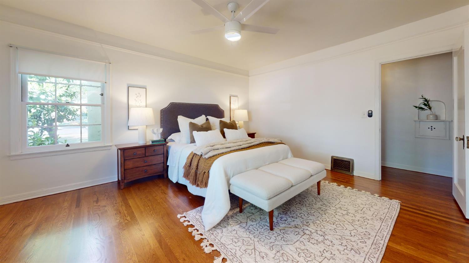 730 E Home Ave, Fresno, CA 93728