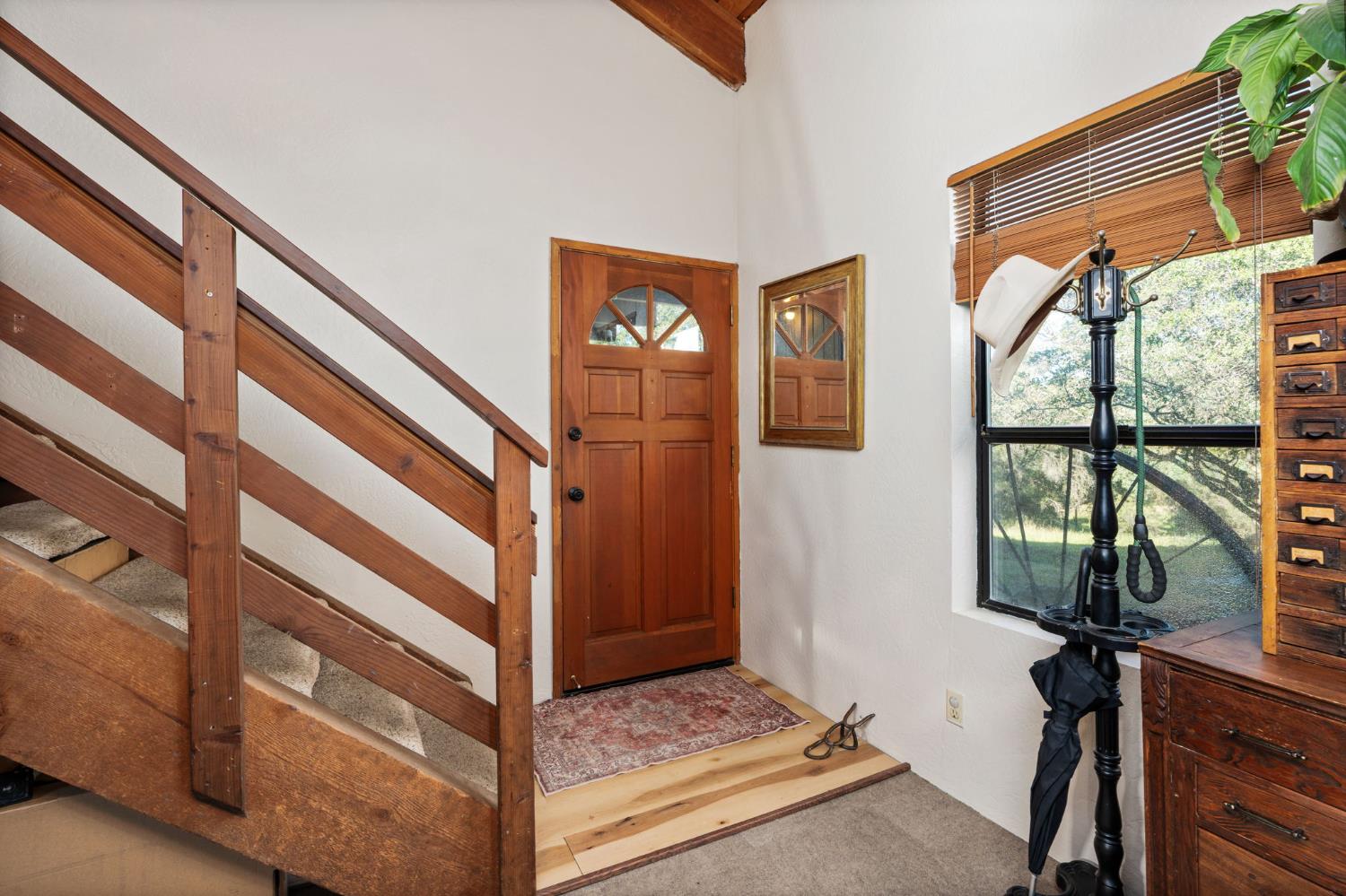 30088 Tioga Dr, Coarsegold, CA 93614