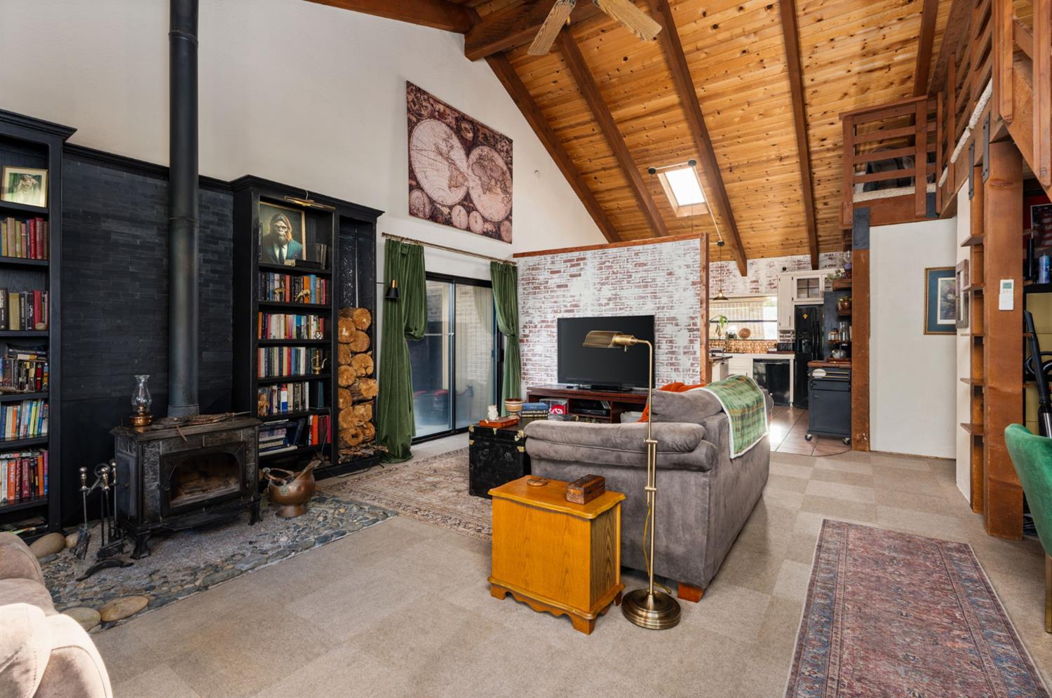 30088 Tioga Dr, Coarsegold, CA 93614