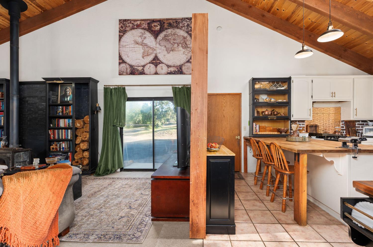 30088 Tioga Dr, Coarsegold, CA 93614