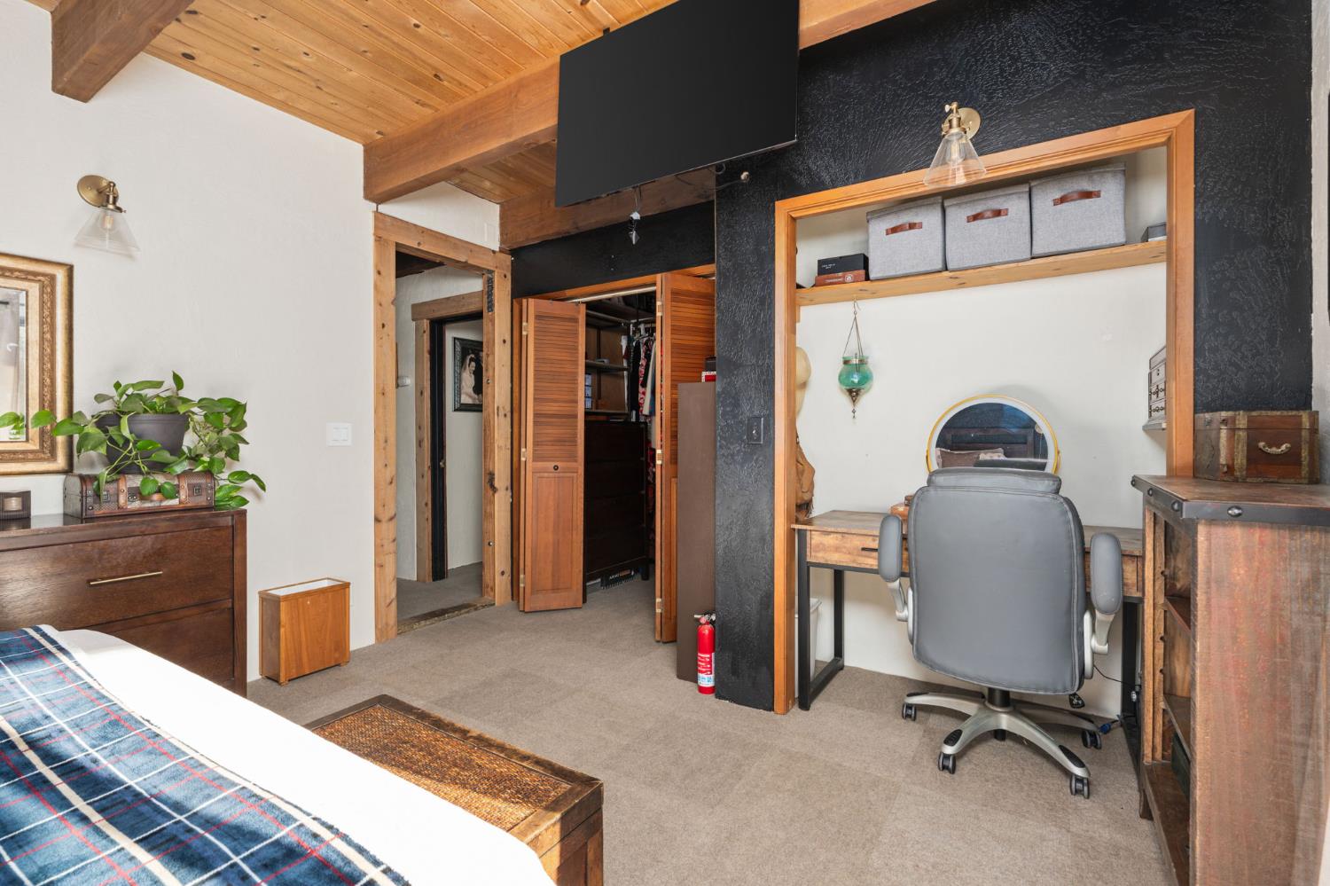 30088 Tioga Dr, Coarsegold, CA 93614