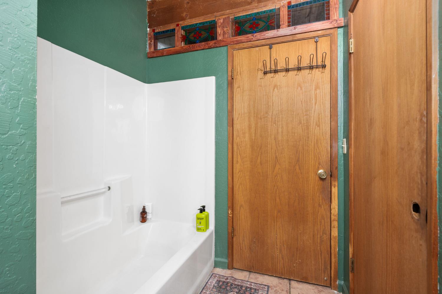 30088 Tioga Dr, Coarsegold, CA 93614