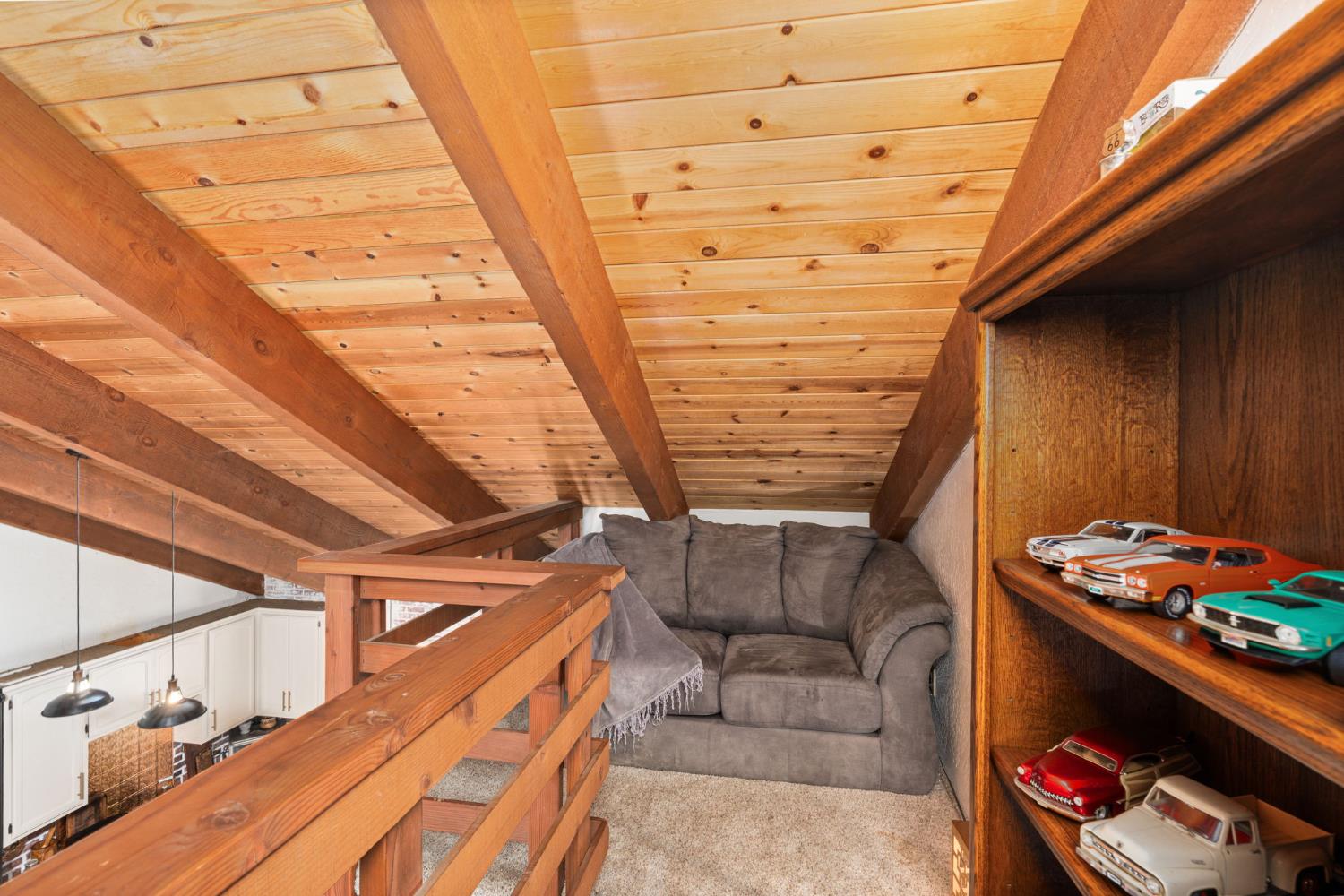 30088 Tioga Dr, Coarsegold, CA 93614