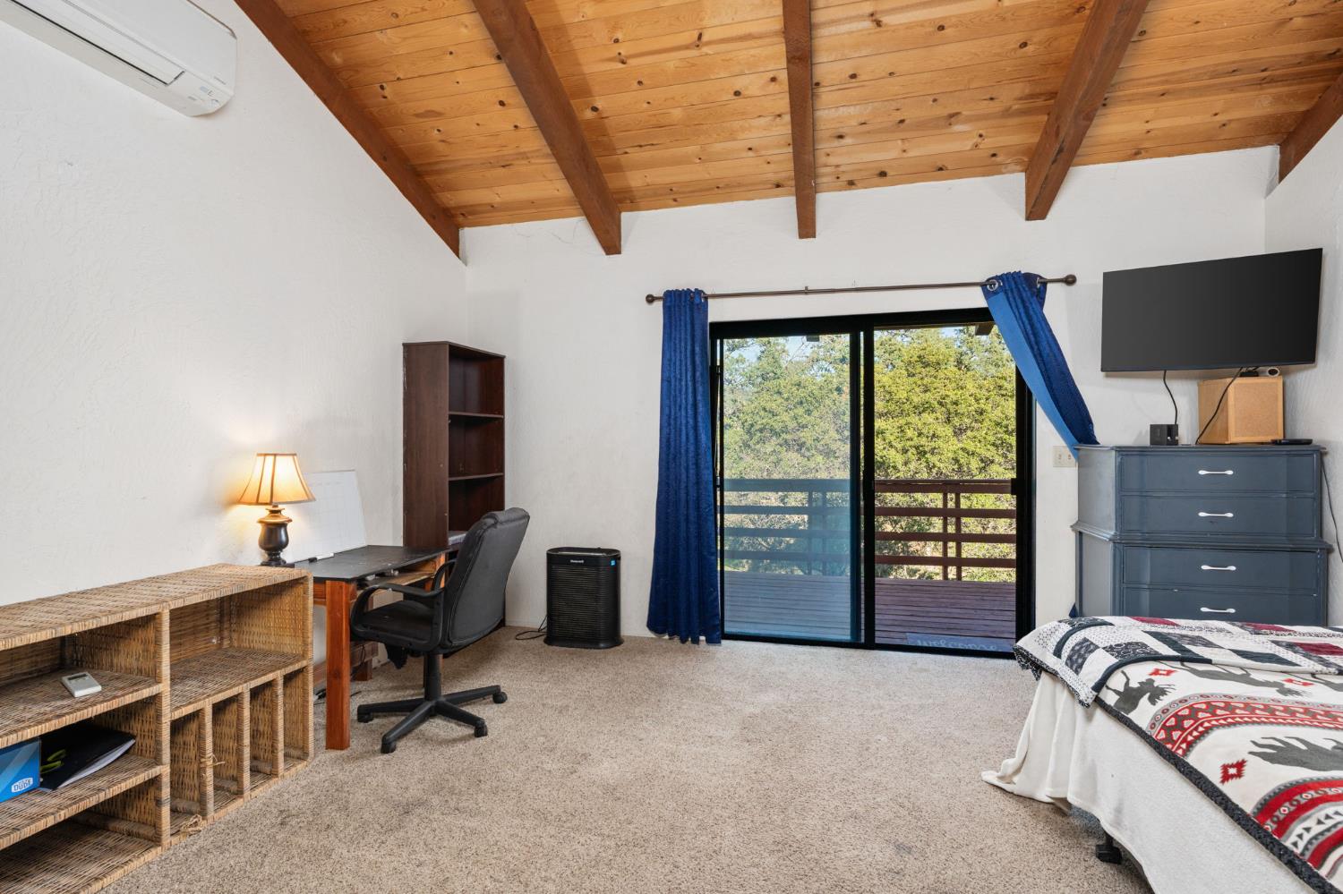 30088 Tioga Dr, Coarsegold, CA 93614