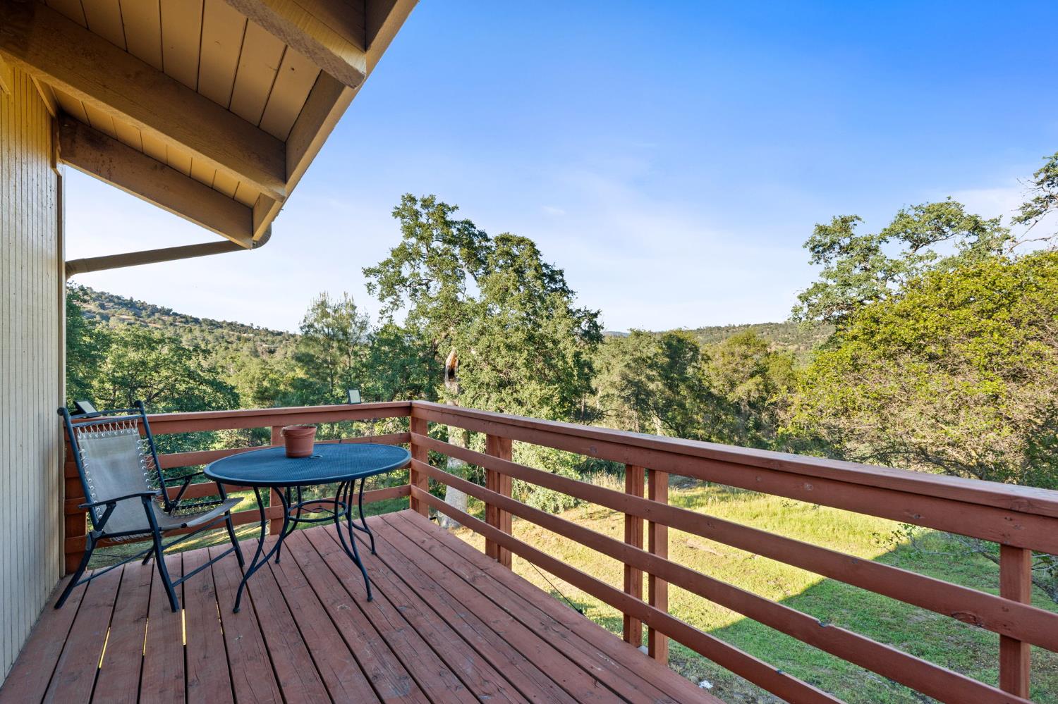 30088 Tioga Dr, Coarsegold, CA 93614