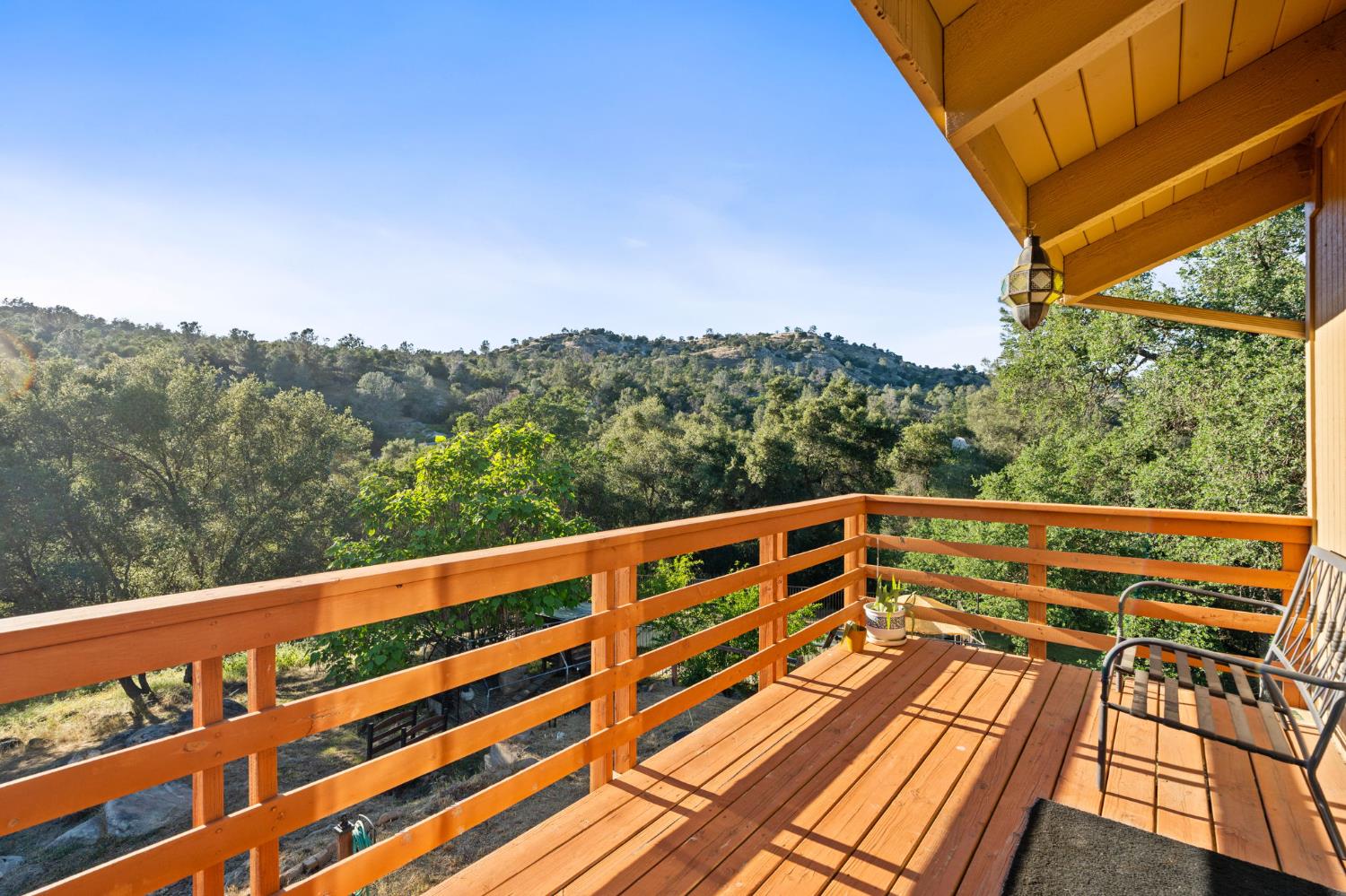 30088 Tioga Dr, Coarsegold, CA 93614