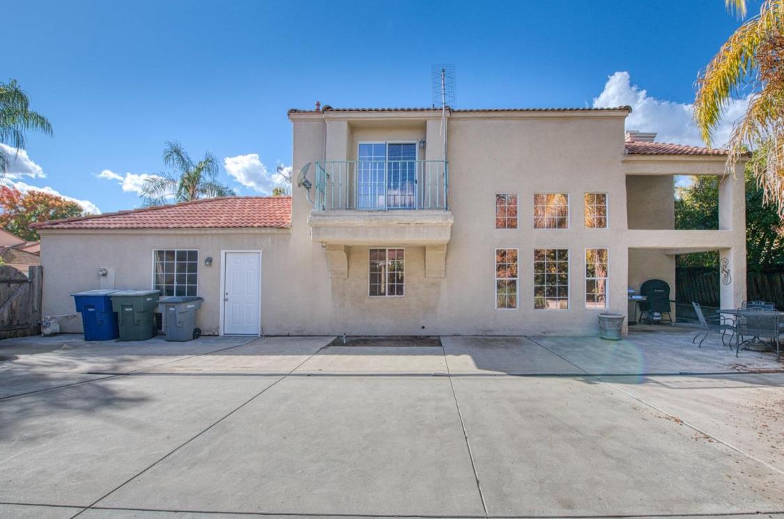 645 E Champlain Dr #123, Fresno, CA 93730