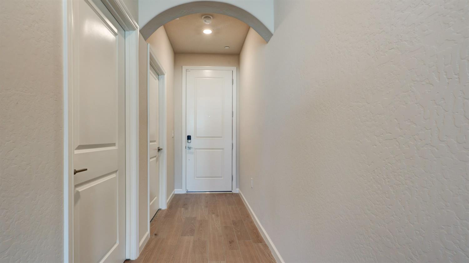 7102 W Ashcroft Ave, Fresno, CA 93723