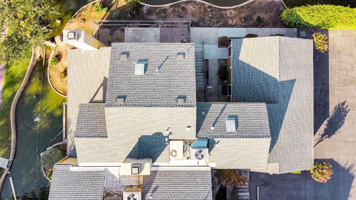 7675 N 1St St #136, Fresno, CA 93720