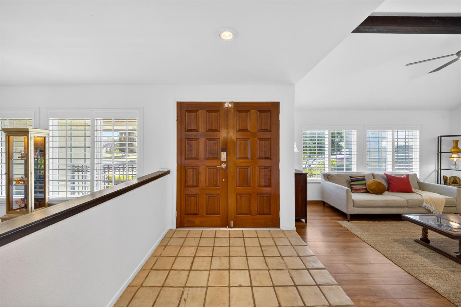 2433 W 3rd St, Madera, CA 93637