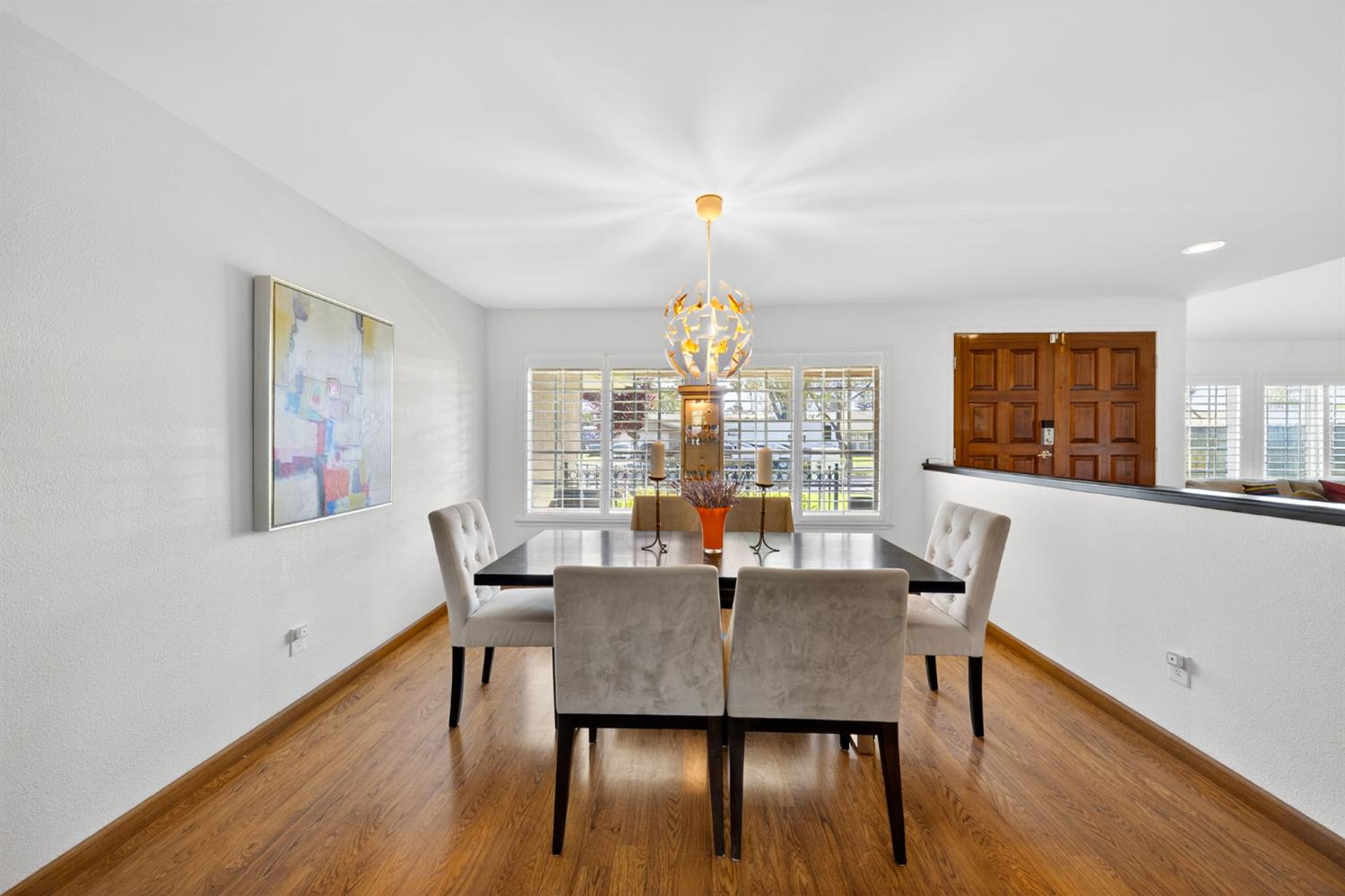 2433 W 3rd St, Madera, CA 93637