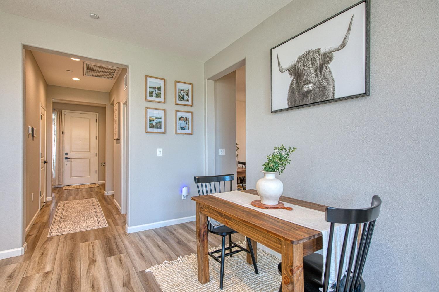 1275 Traverse Dr S, Madera, CA 93636