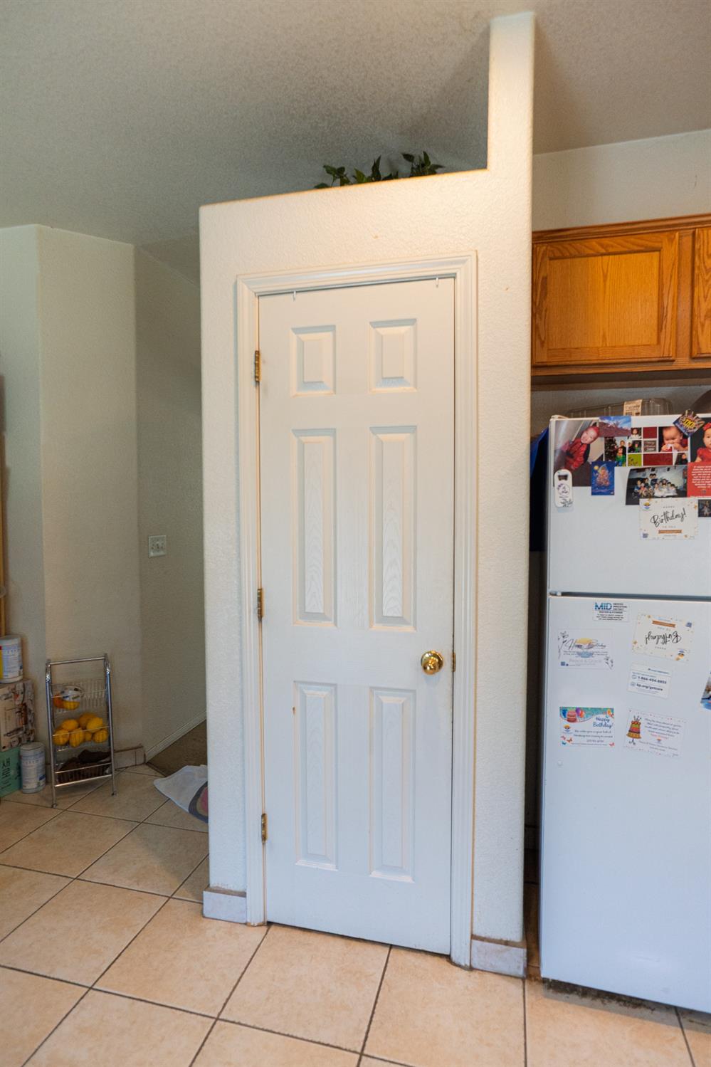 123 Manzanita Ave, Merced, CA 95341