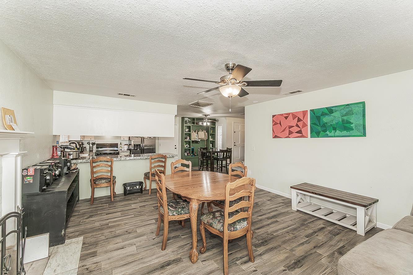 1385 Bernadine Dr, Clovis, CA 93611