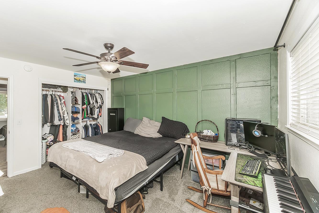 1385 Bernadine Dr, Clovis, CA 93611