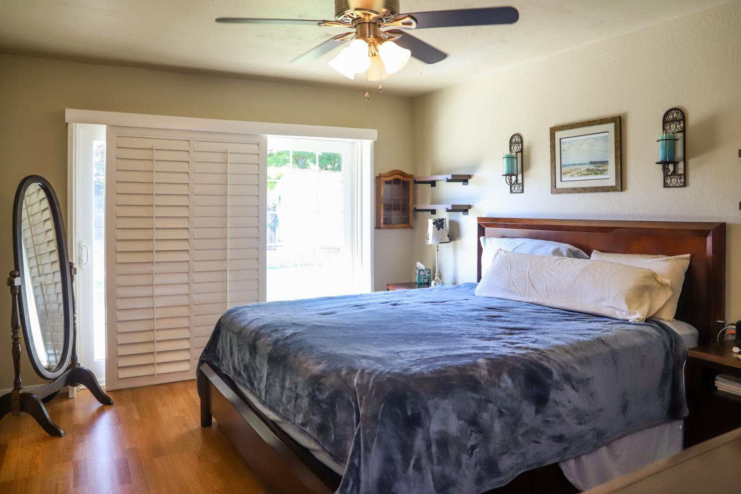 667 E Birch Ave, Fresno, CA 93720