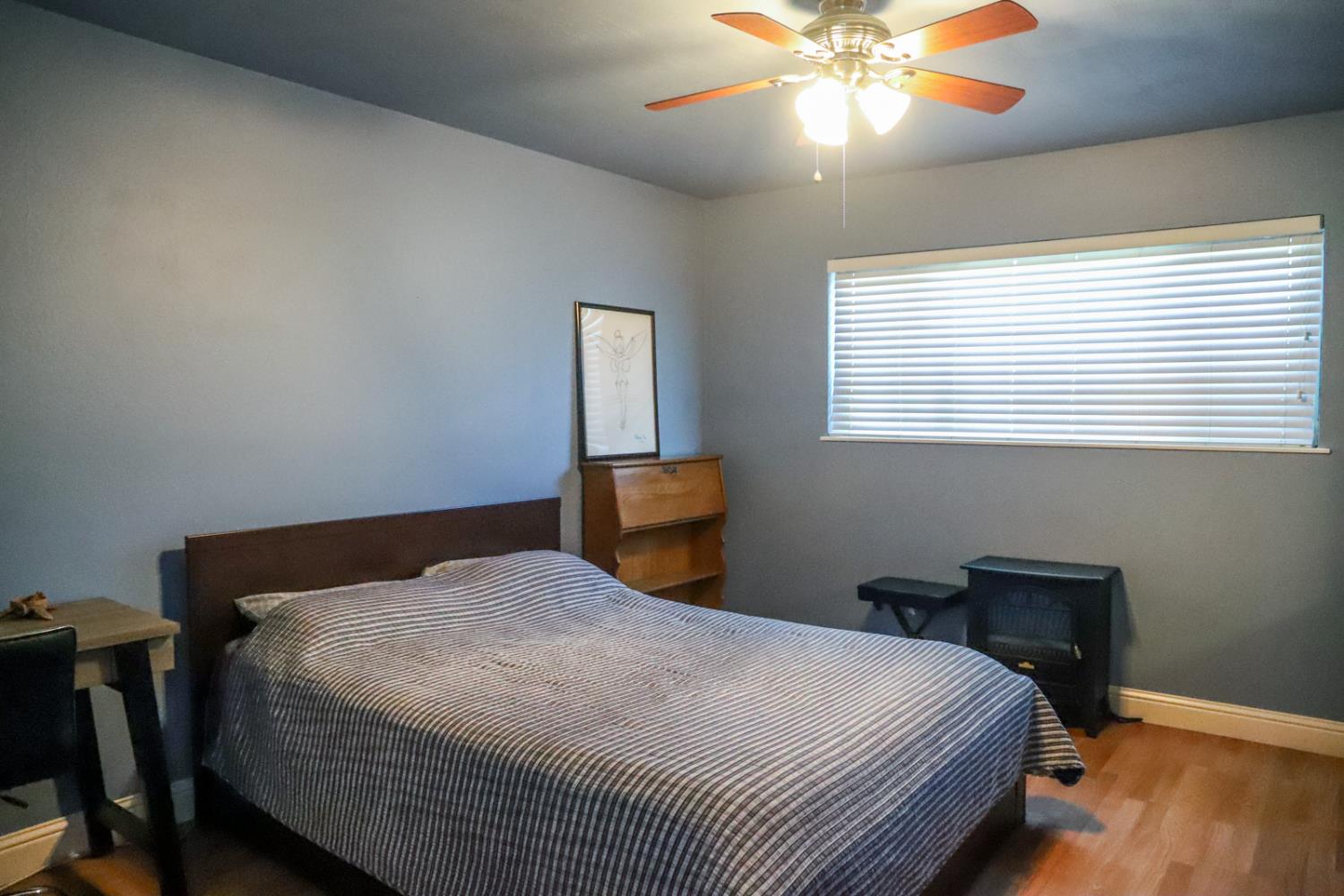 667 E Birch Ave, Fresno, CA 93720