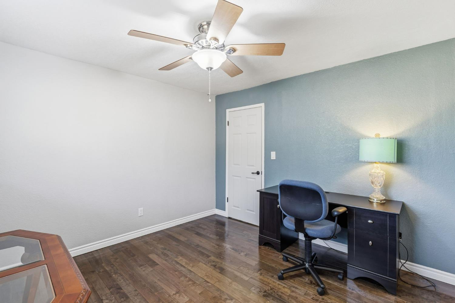 29667 Meadow Ln, Coarsegold, CA 93614