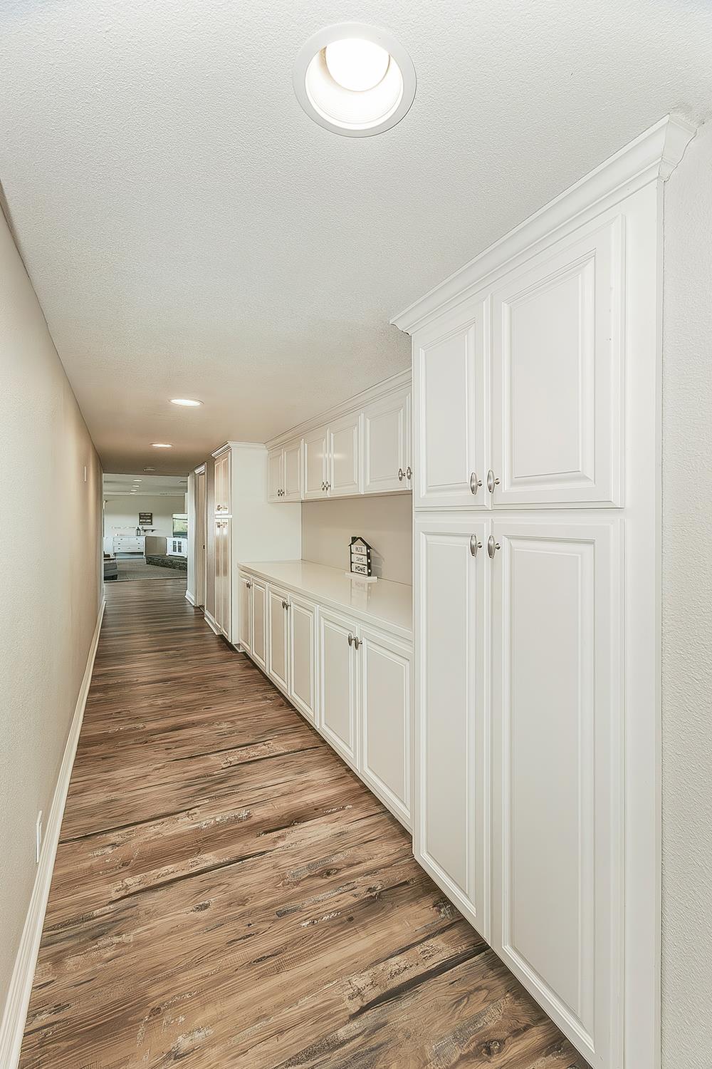 14049 Oak View Dr, Prather, CA 93651