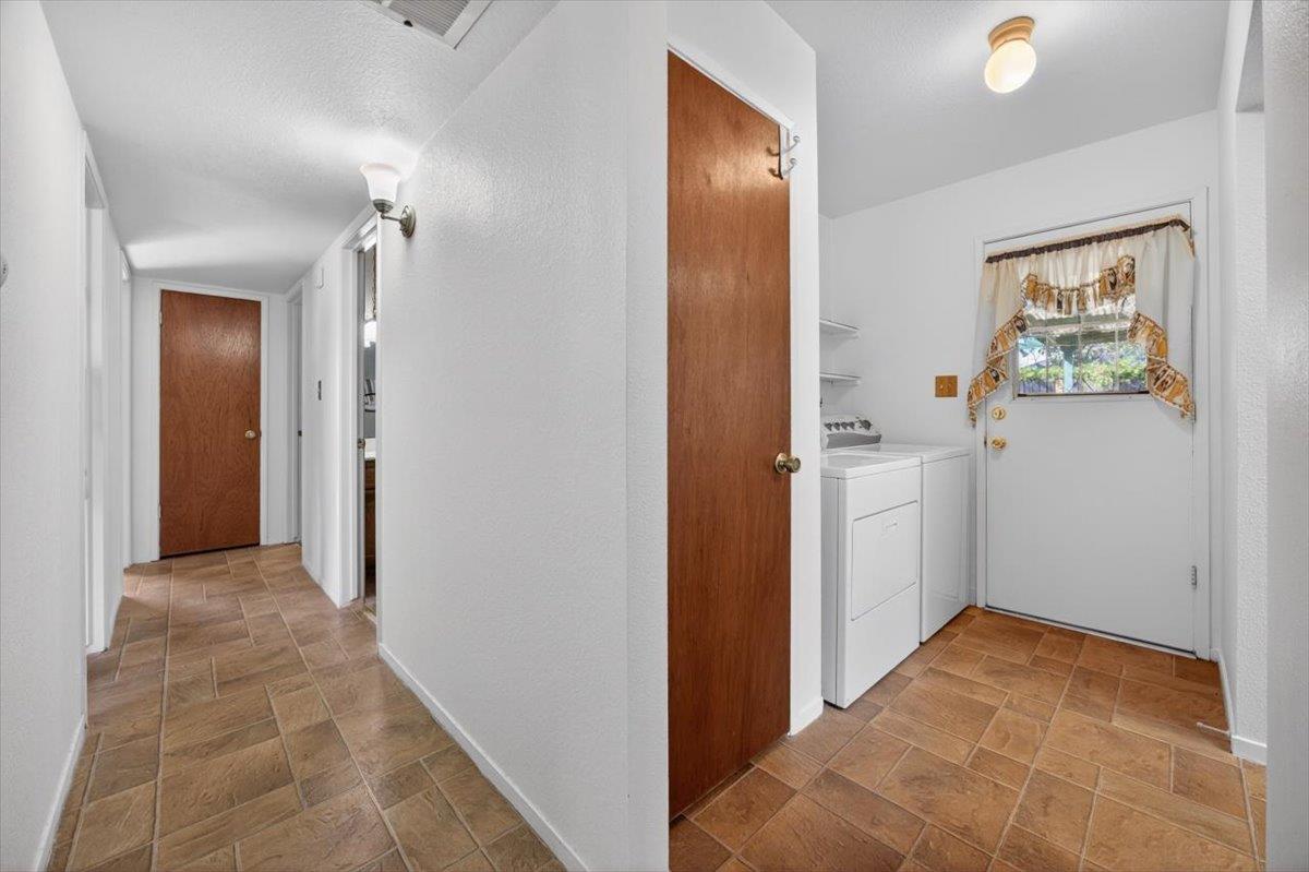 5286 W Richert Ave, Fresno, CA 93722