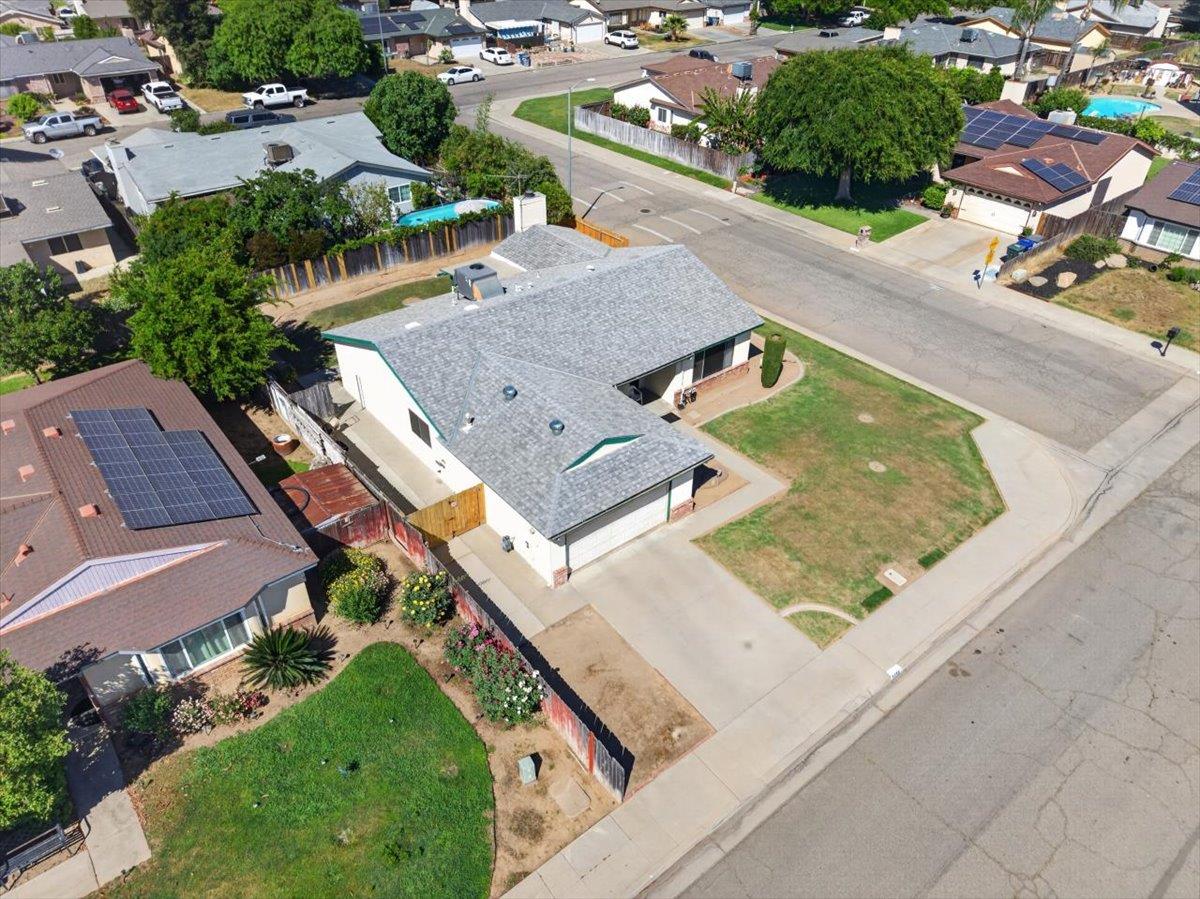 5286 W Richert Ave, Fresno, CA 93722