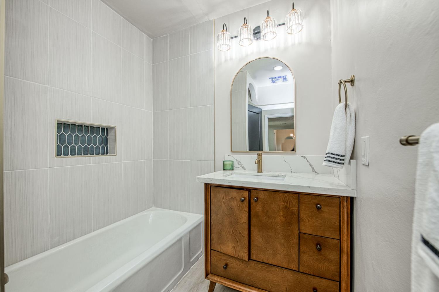 3030 E Normal, Fresno, CA 93703