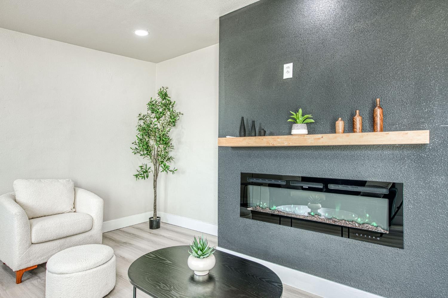 3030 E Normal, Fresno, CA 93703