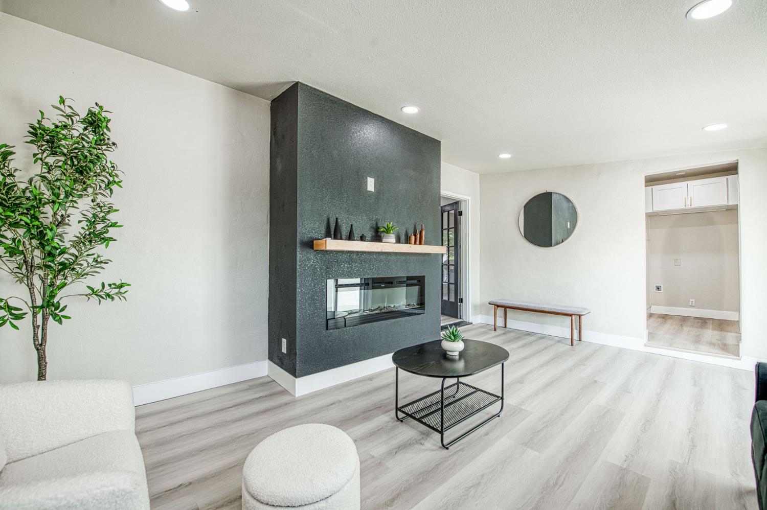 3030 E Normal, Fresno, CA 93703