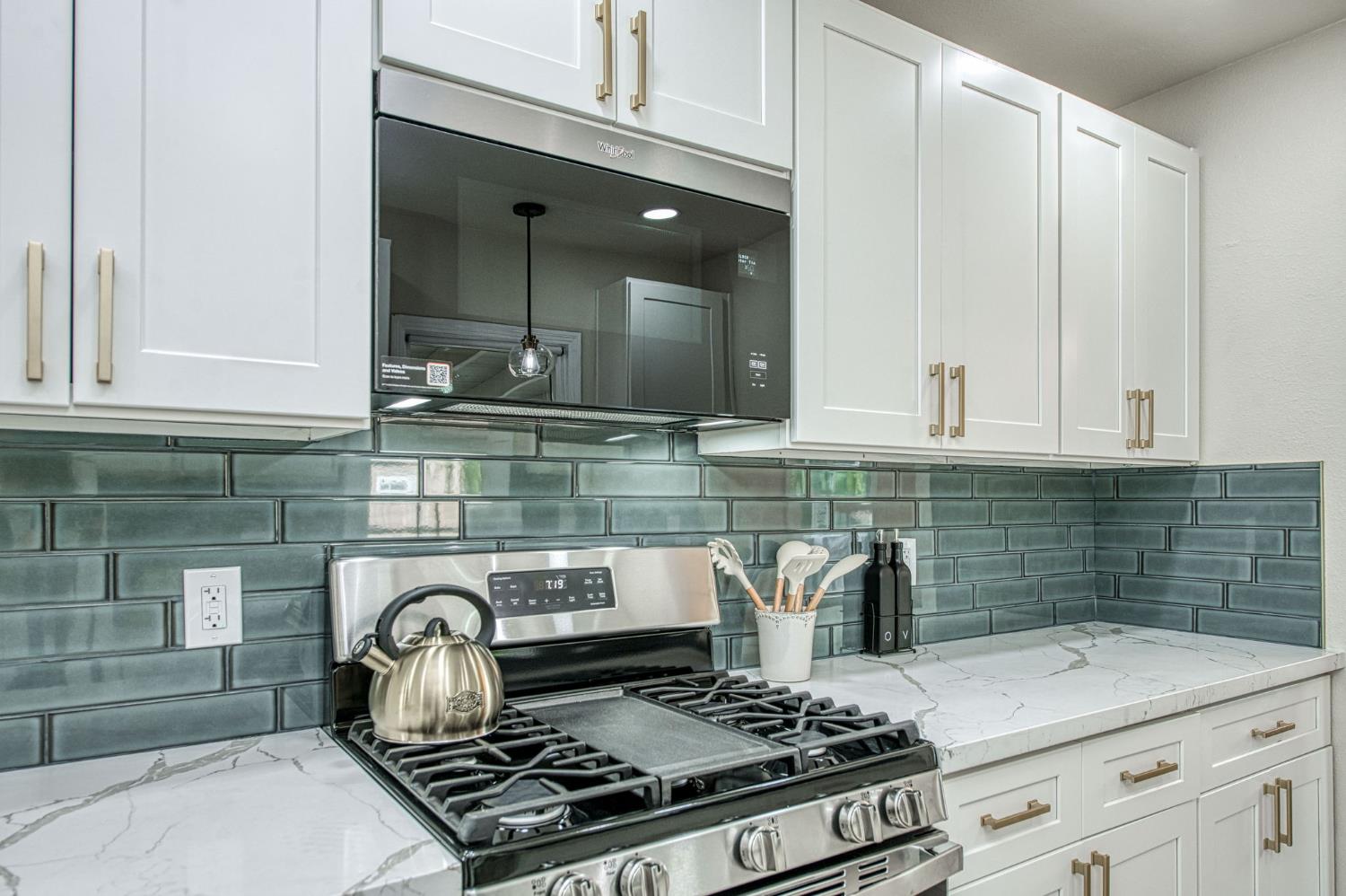 3030 E Normal, Fresno, CA 93703