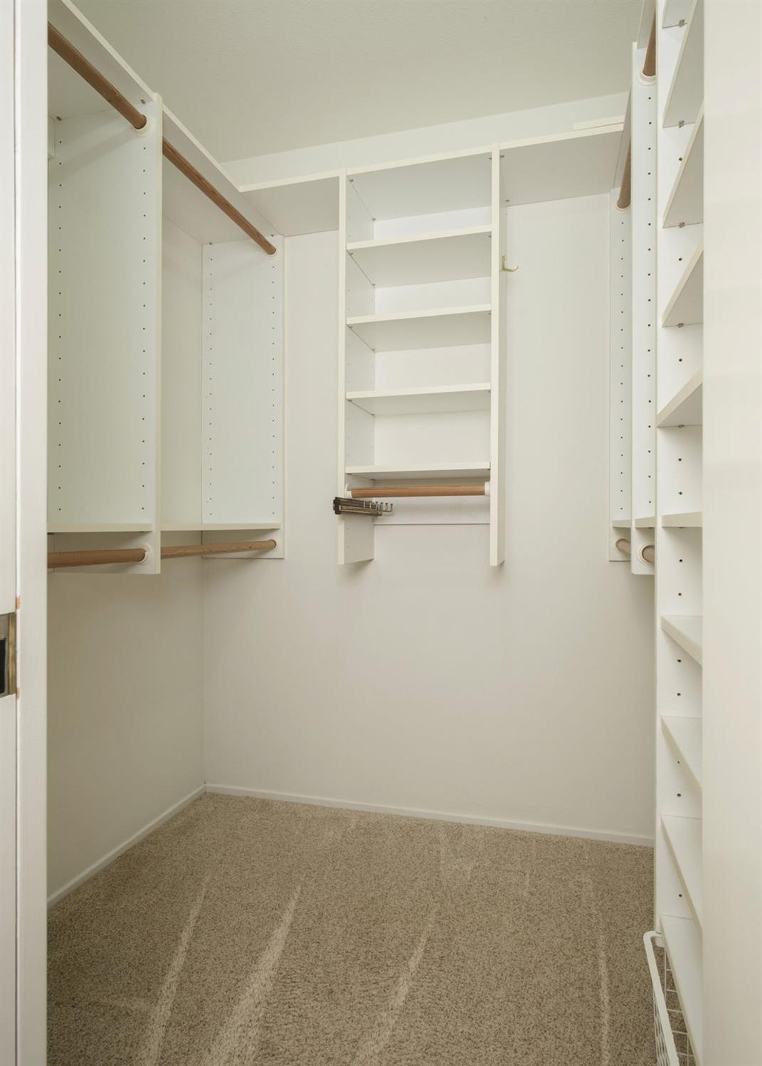 1218 W Tenaya Way, Fresno, CA 93711