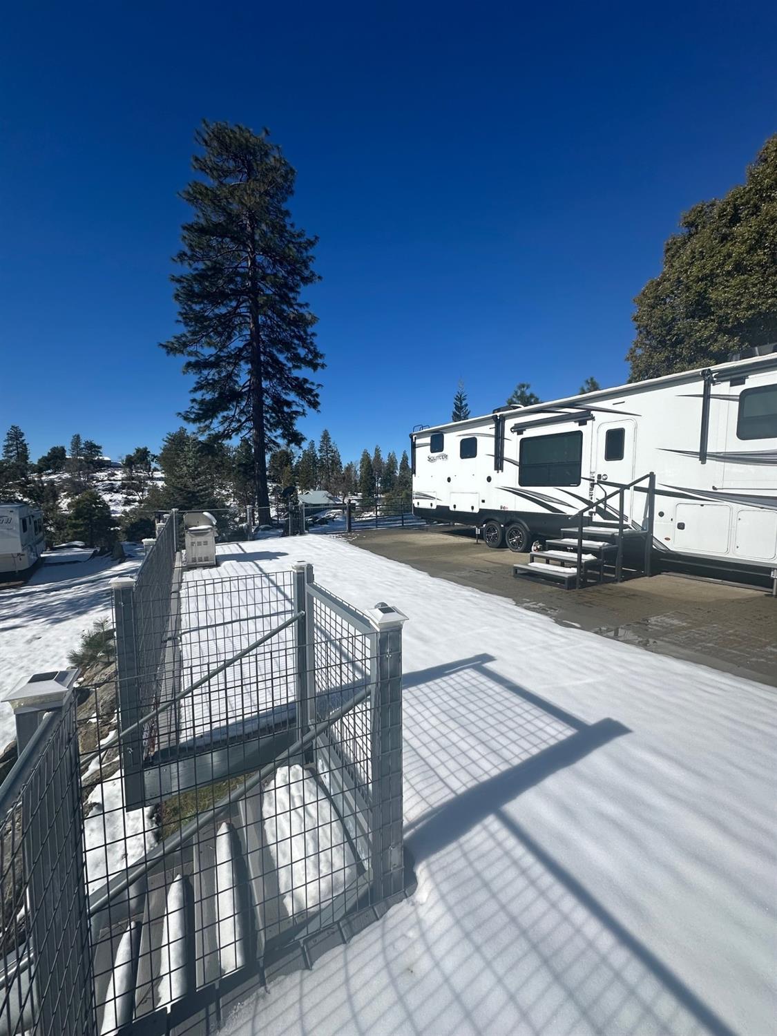 42995 Vista Del Valle Ln, Auberry, CA 93602