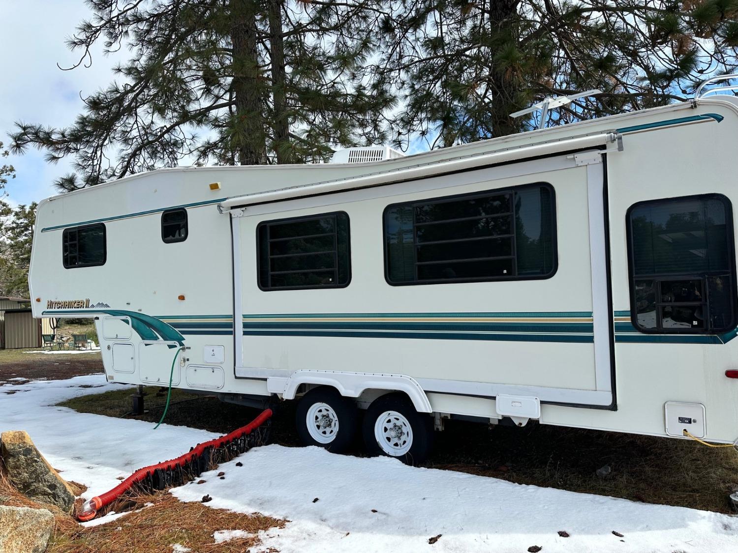 42995 Vista Del Valle Ln, Auberry, CA 93602