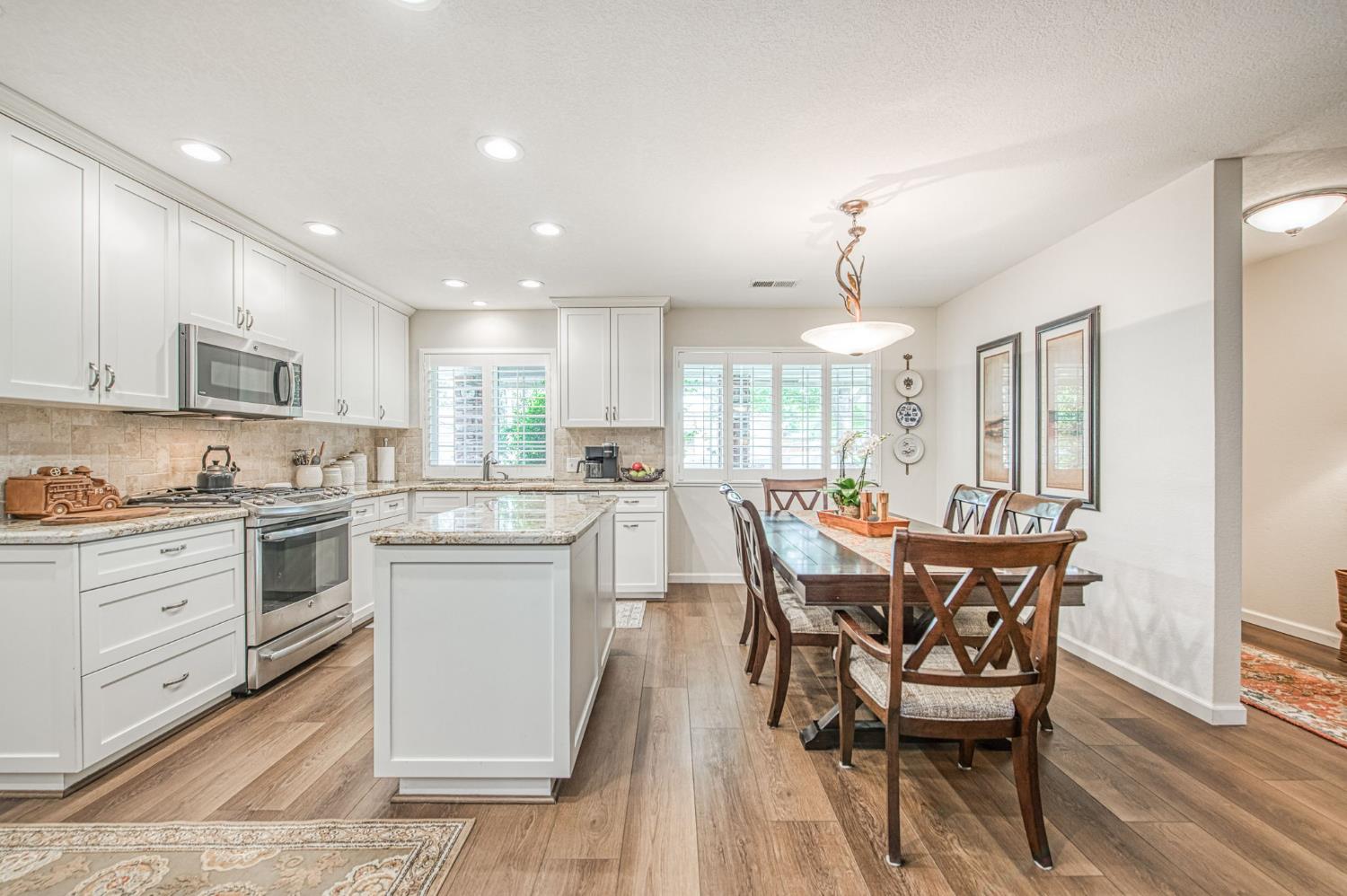 2543 15Th Ave, Kingsburg, CA 93631