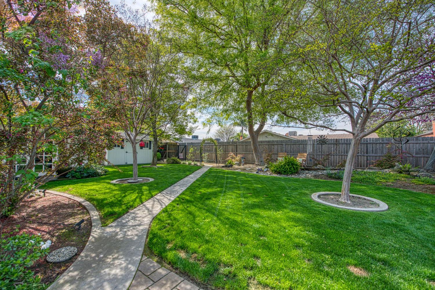 2543 15Th Ave, Kingsburg, CA 93631