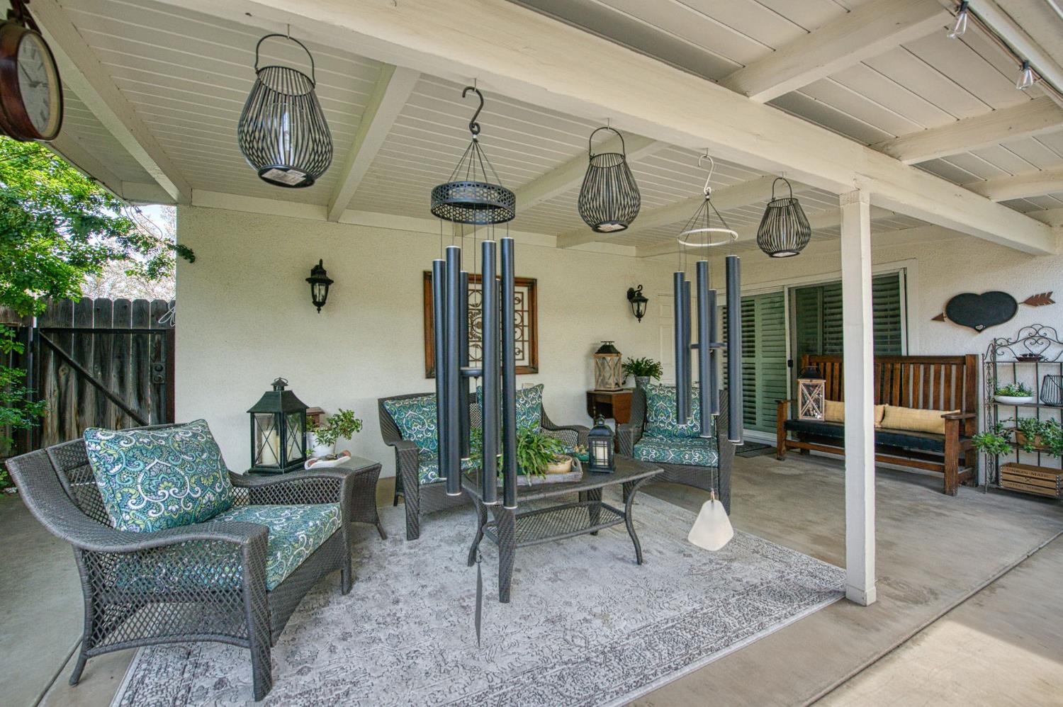 2543 15Th Ave, Kingsburg, CA 93631