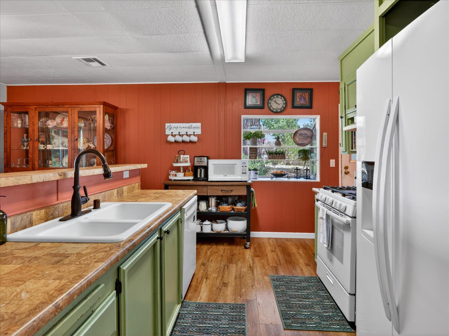 39678 Road 425B #50, Oakhurst, CA 93644