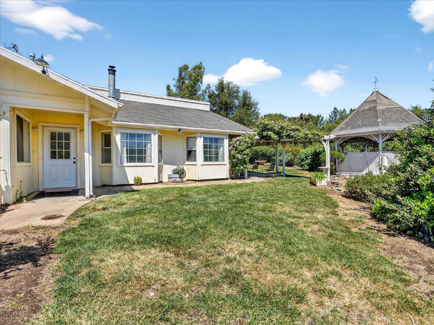 46535 Eastwood Dr S, Oakhurst, CA 93644