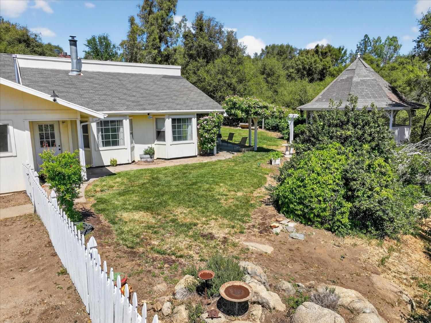 46535 Eastwood Dr S, Oakhurst, CA 93644