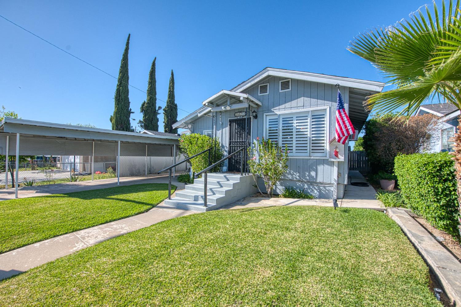 2434 Yerba St, Selma, CA 93662