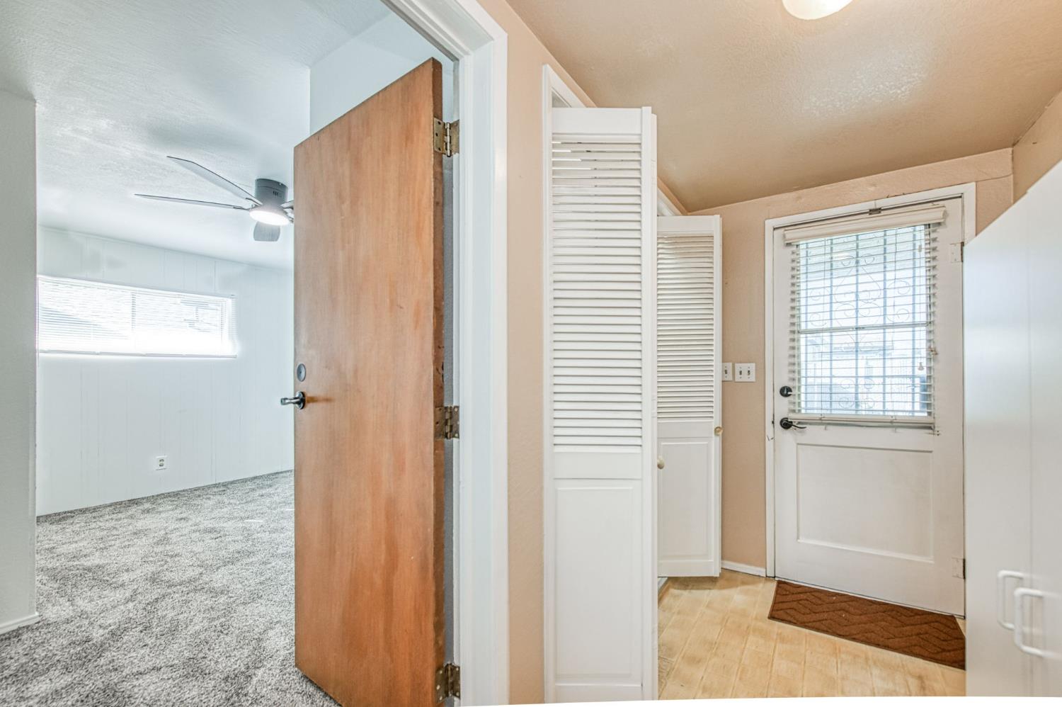 2434 Yerba St, Selma, CA 93662