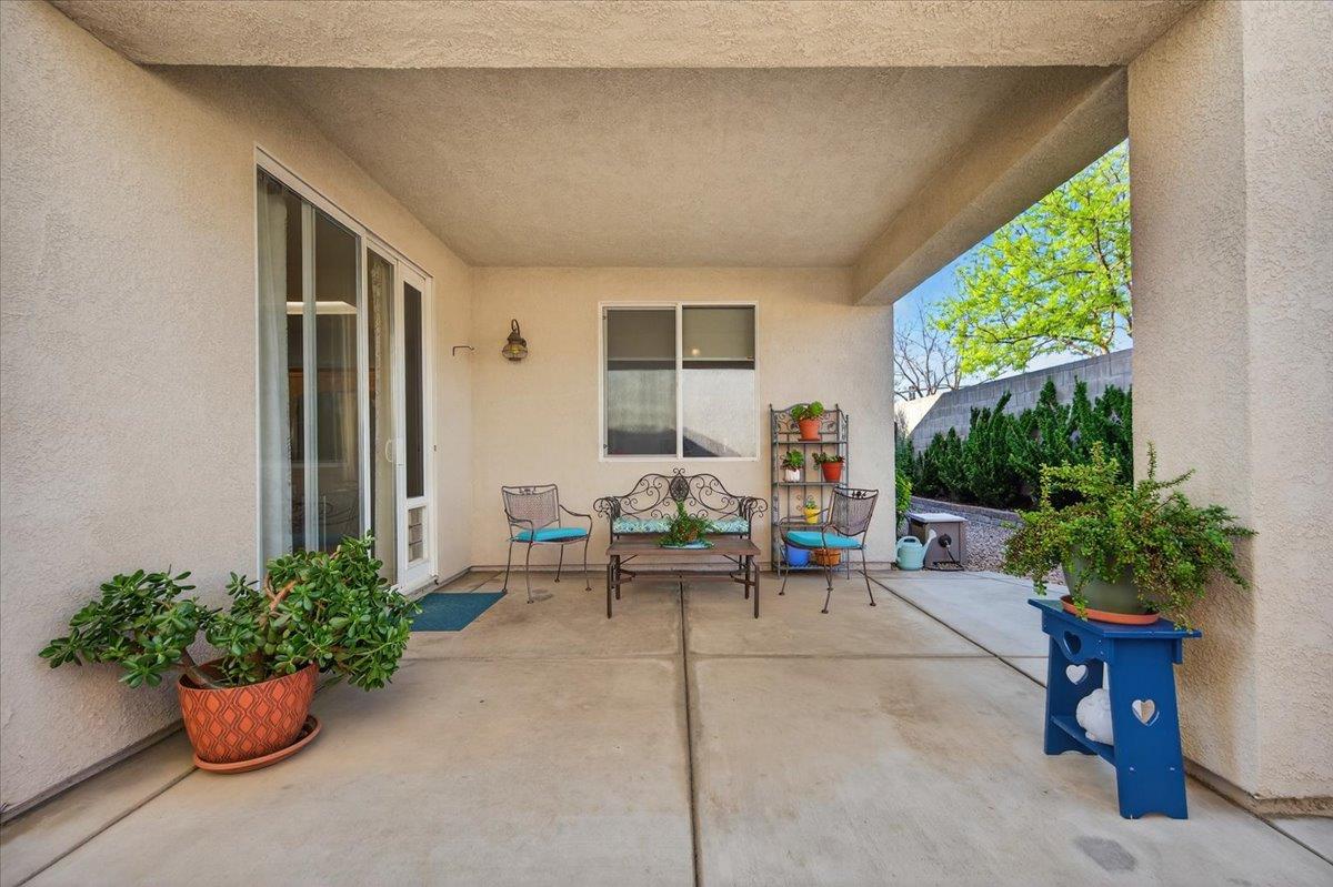 1618 N Dublin Ln, Clovis, CA 93619