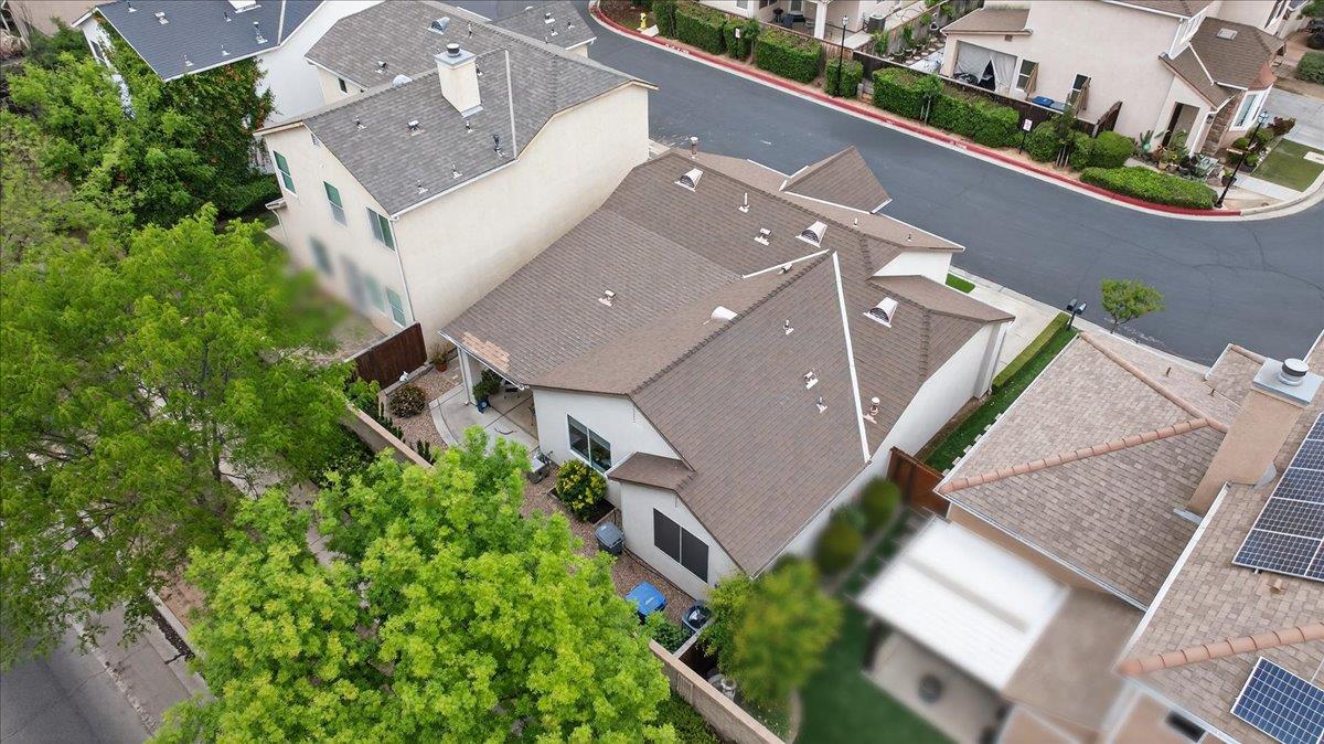 1618 N Dublin Ln, Clovis, CA 93619