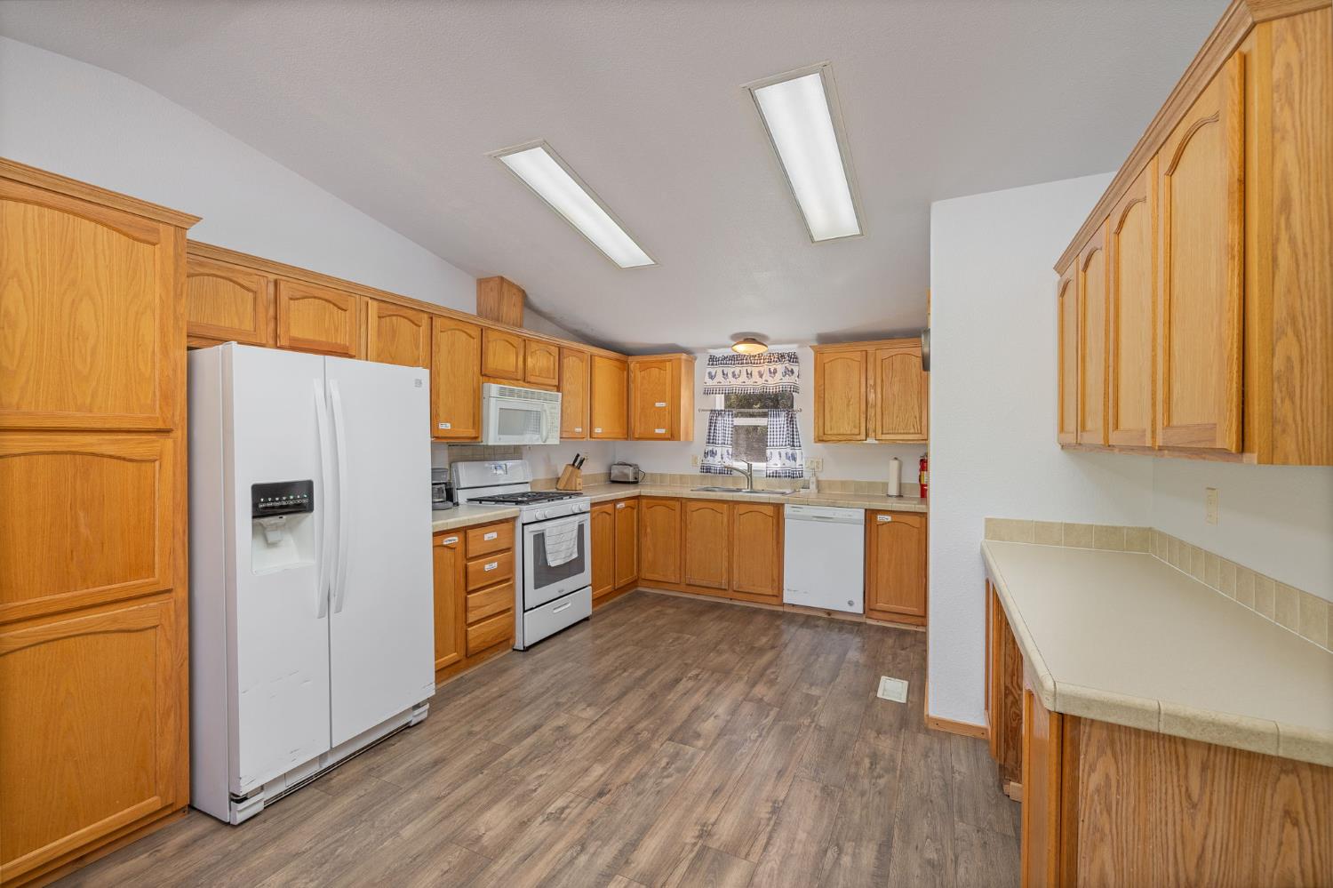 4716 Leonard Rd, Mariposa, CA 95338