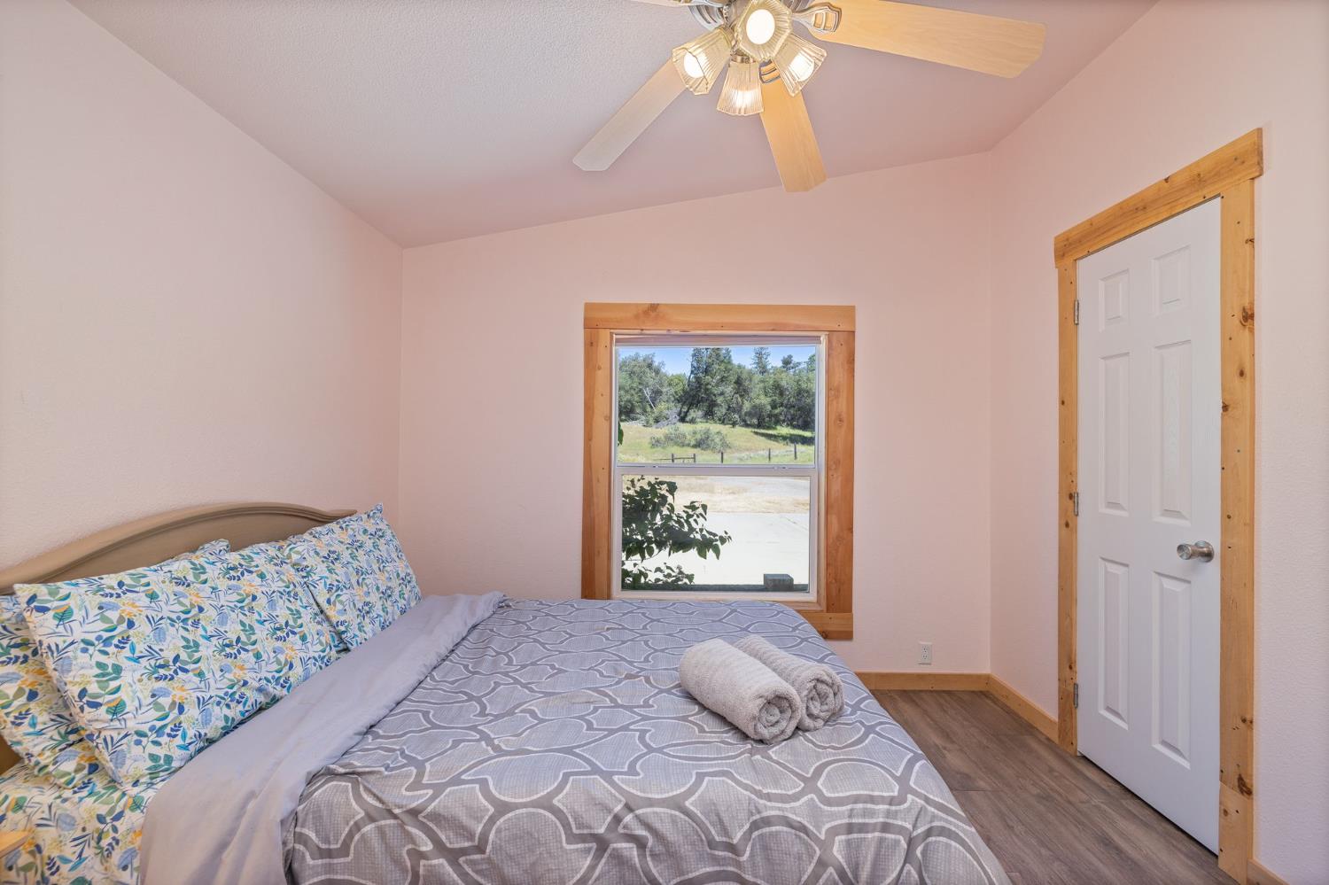 4716 Leonard Rd, Mariposa, CA 95338