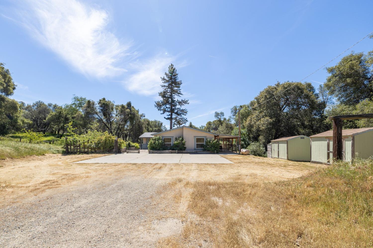 4716 Leonard Rd, Mariposa, CA 95338