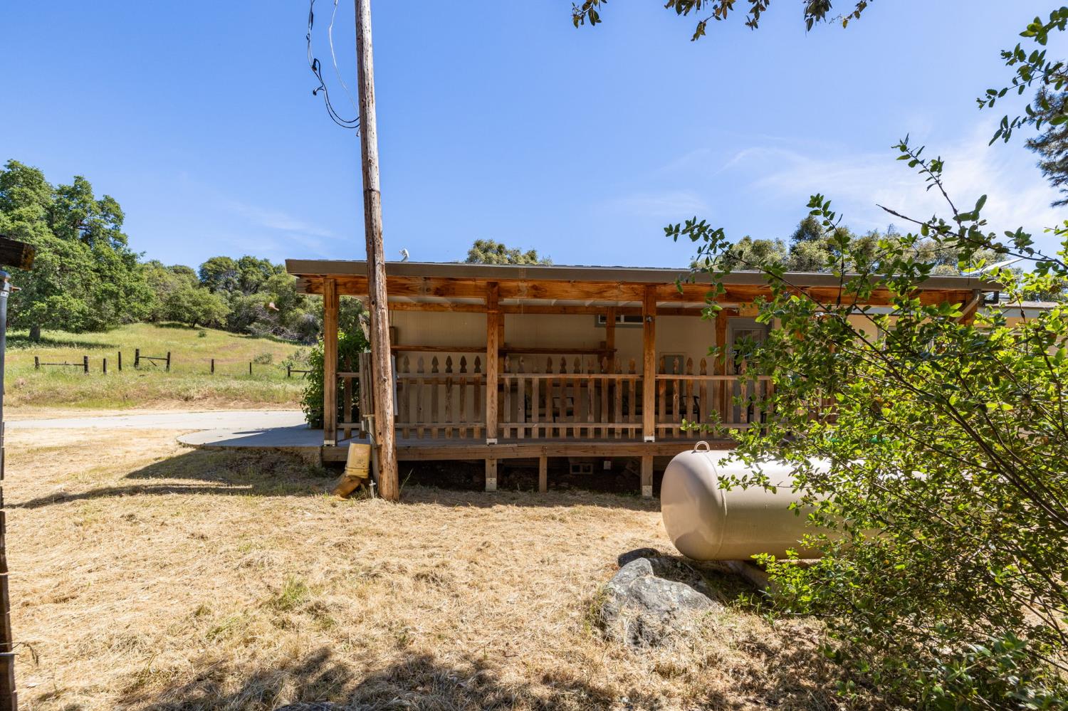 4716 Leonard Rd, Mariposa, CA 95338